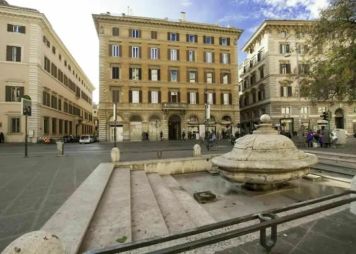 Vittorio Emanuele By Halldis * Rome